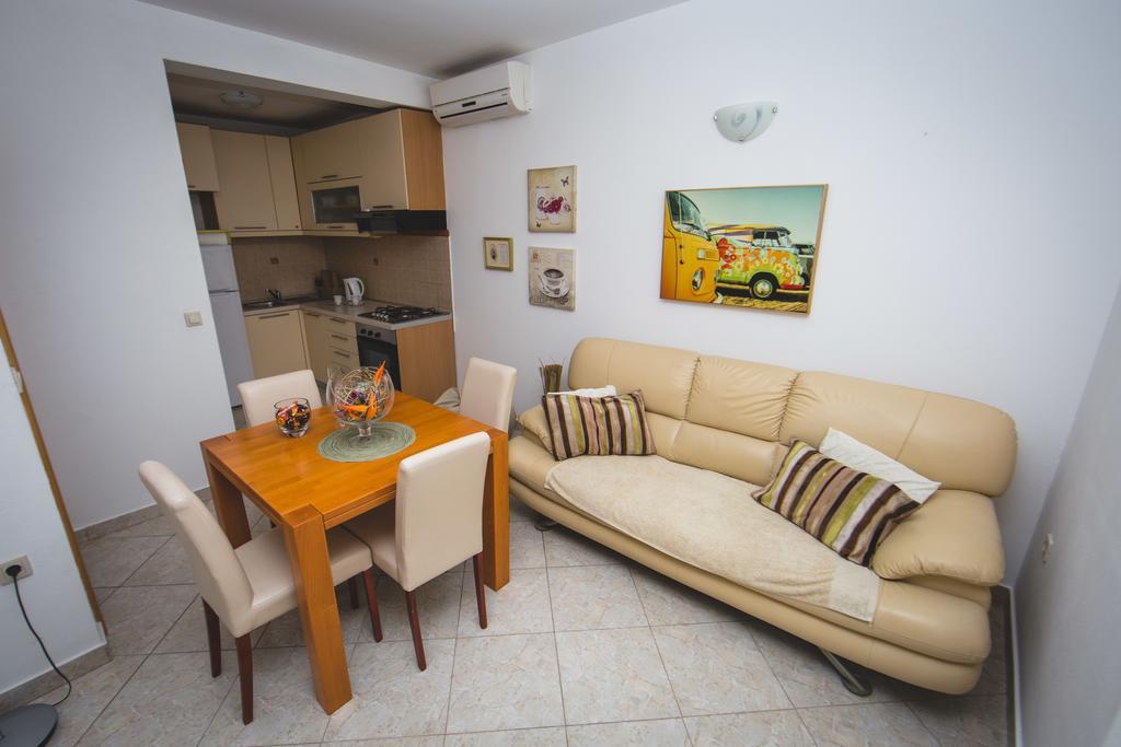 Apartment Karla&Nella Stobreč Zewnętrze zdjęcie